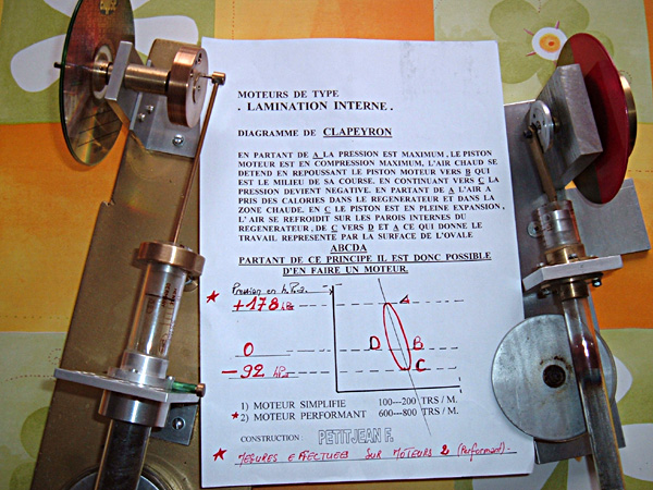 Hot-air engine without displacer